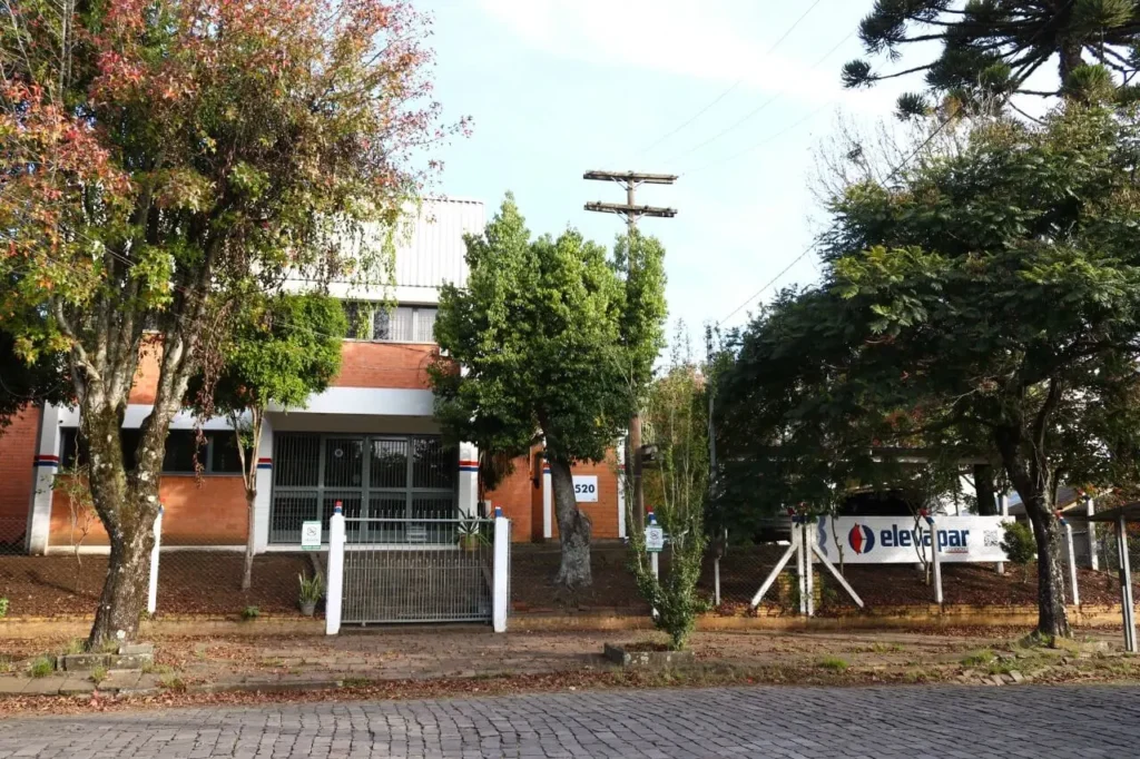 elevapar_empresa1_1.webp
